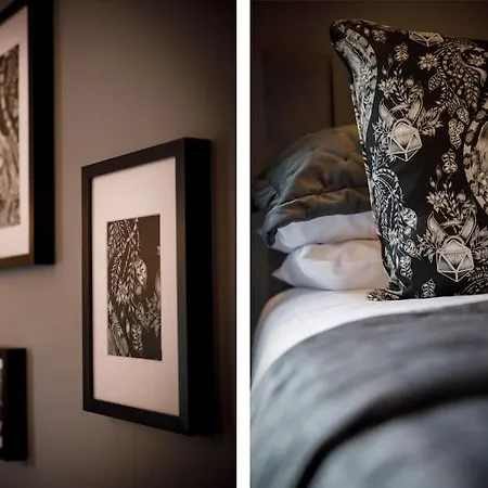 The Milton - Stylish Terraced Holiday home York