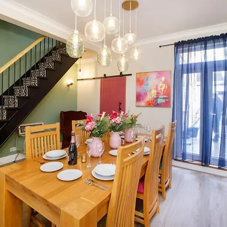 Holiday home The Milton - Stylish Terraced